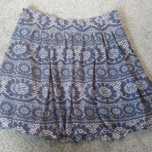 Flowly gap skirt